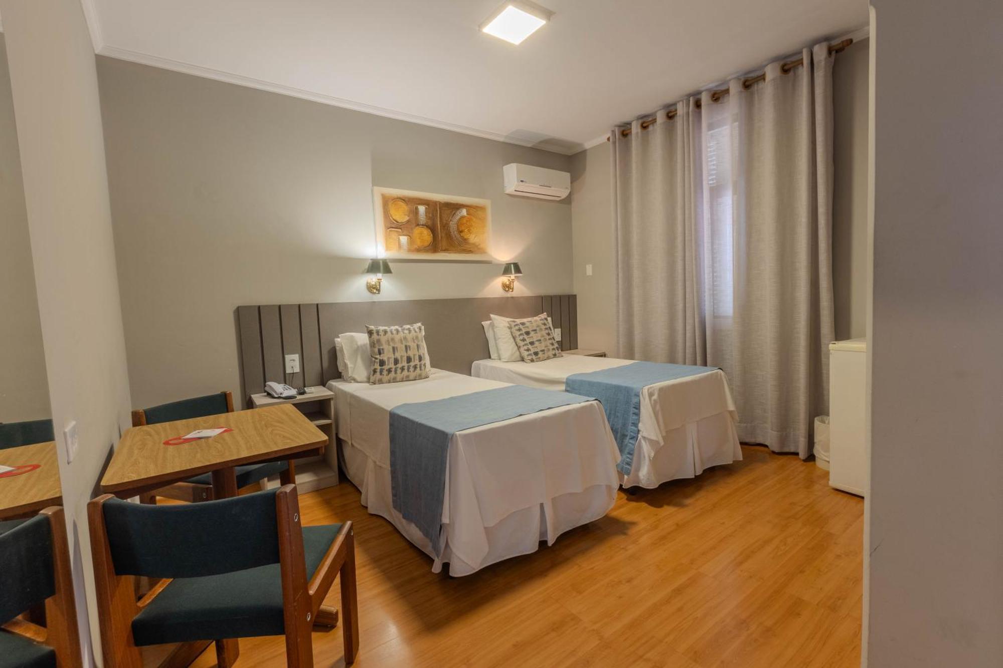 Hotel Minas Gerais Poços de Caldas Buitenkant foto