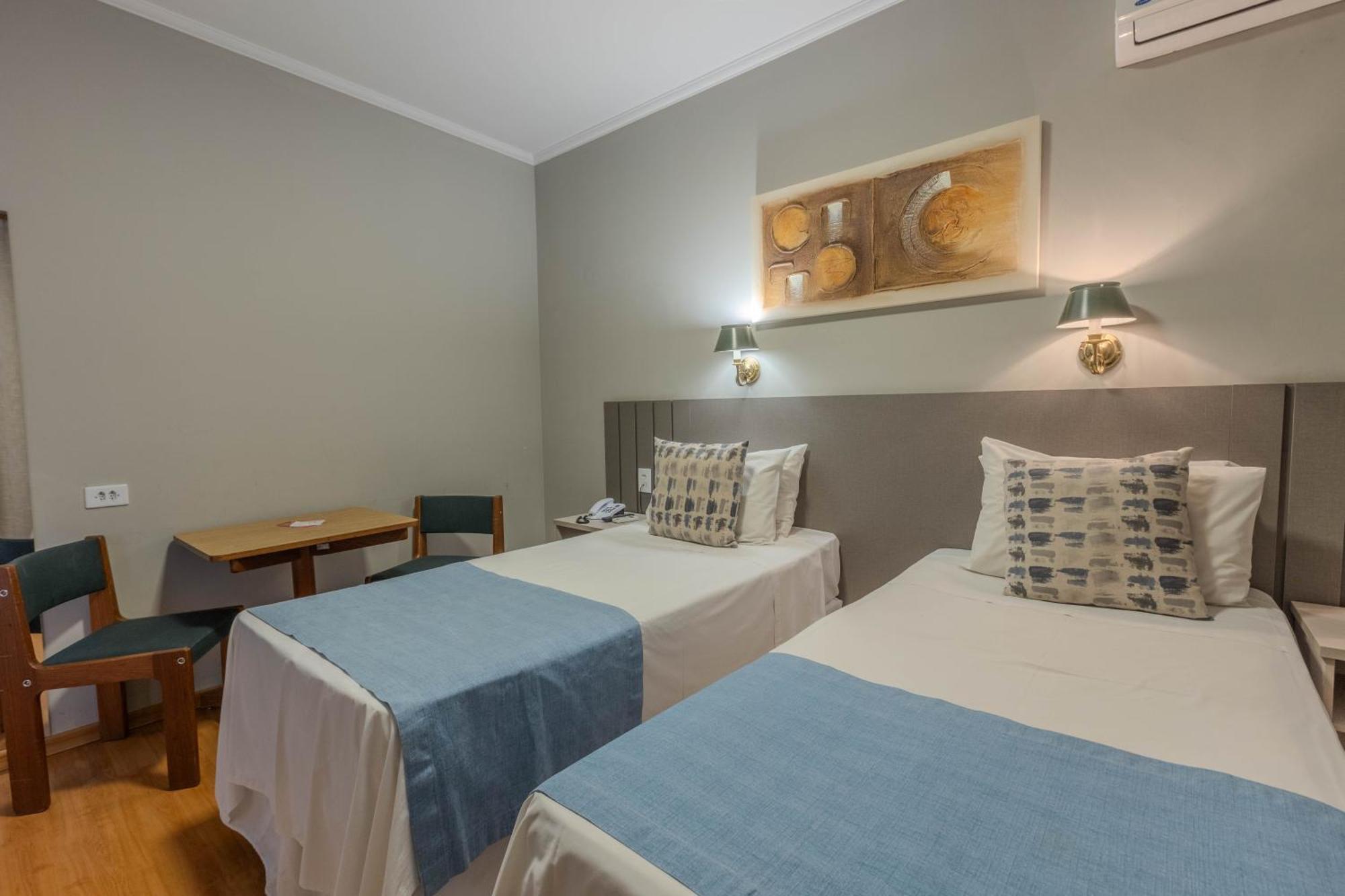 Hotel Minas Gerais Poços de Caldas Buitenkant foto